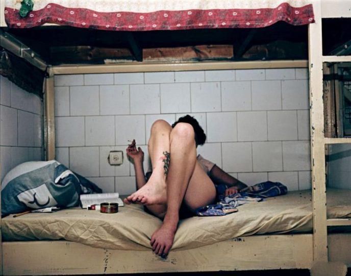 Fotoattēli no Izraēlas sieviešu cietuma, kas liks jums ne pa jokam nodrebēt…