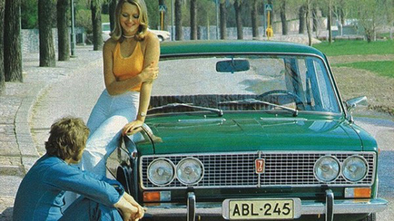 Seksīgās PSRS mašīnas: automašīnu reklāmas no 70-tajiem