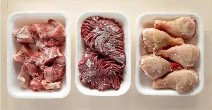 Kā acumirklī atsaldēt gaļu