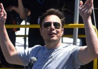 Elons Masks: „vēl neviens nav izmainījis pasauli, strādājot 40 stundas nedēļā”