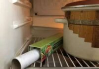 Kāpēc es glabāju pārtikas plēves rulli ledusskapī: tikai daži cilvēki zina par šo triku