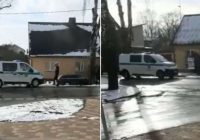VIDEO. Spraigi notikumi risinājušies svētdien Jelgavā – pakaļdzīšanās un iesaistīti vairāki policijas auto
