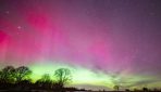VIDEO. Latvietim izdevies nofilmēt Latvijas debesīs neticami skaistu parādību