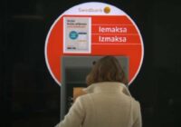 Vērienīgais izmaiņas Swedbank bankomātu tīklā, kuras skars arī Latviju