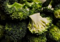 Augi, kurus nekad nevajadzētu stādīt blakus brokoļiem – pēc dārzkopības ekspertu domām