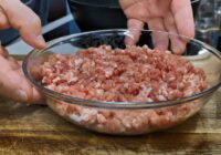 No maltās gaļas tagad gatavoju tikai šādi — parastās receptes palikušas pagātnē, jo sen nebiju ēdusi tik gardas kotletītes