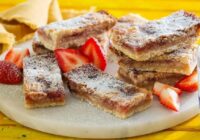 Ātri un viegli pagatavojams pīrāgs ar maigu ievārījumu Ātri un viegli pagatavojams pīrāgs ar maigu ievārījumu