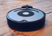 5 iemesli, kāpēc iegādāties robotu putekļsūcēju