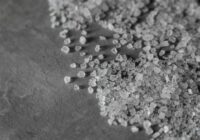 Autovadītājus aicina pirms novembra ielikt sāli automašīnā Autovadītājus aicina pirms novembra ielikt sāli automašīnā