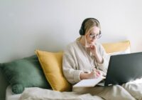 8 triki slinkām mājsaimniecēm, lai izvairītos no ikdienas tīrīšanas
